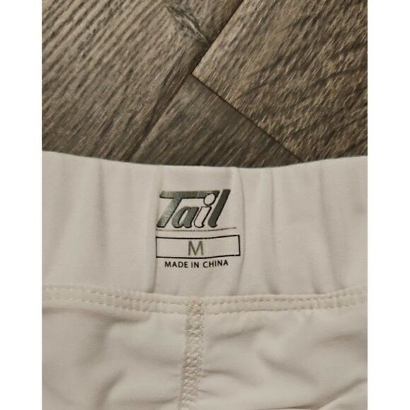 TAIL Athletic Golf Tennis Skorts Women's Size Medium - Picture 4 of 4